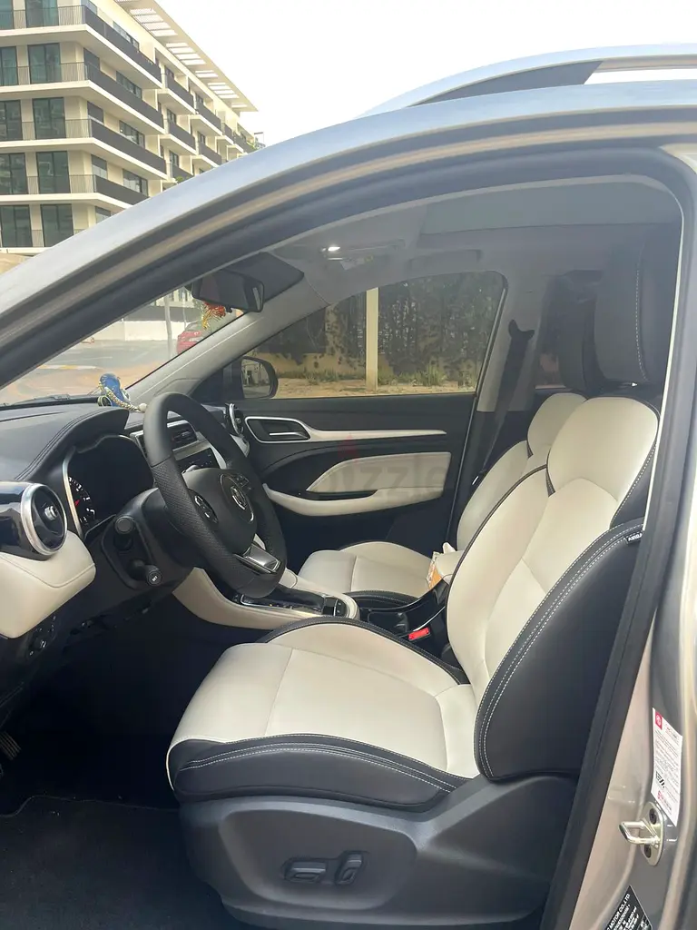 MG ZS 2025 Luxury 1.5L - GCC Specs - Image 6
