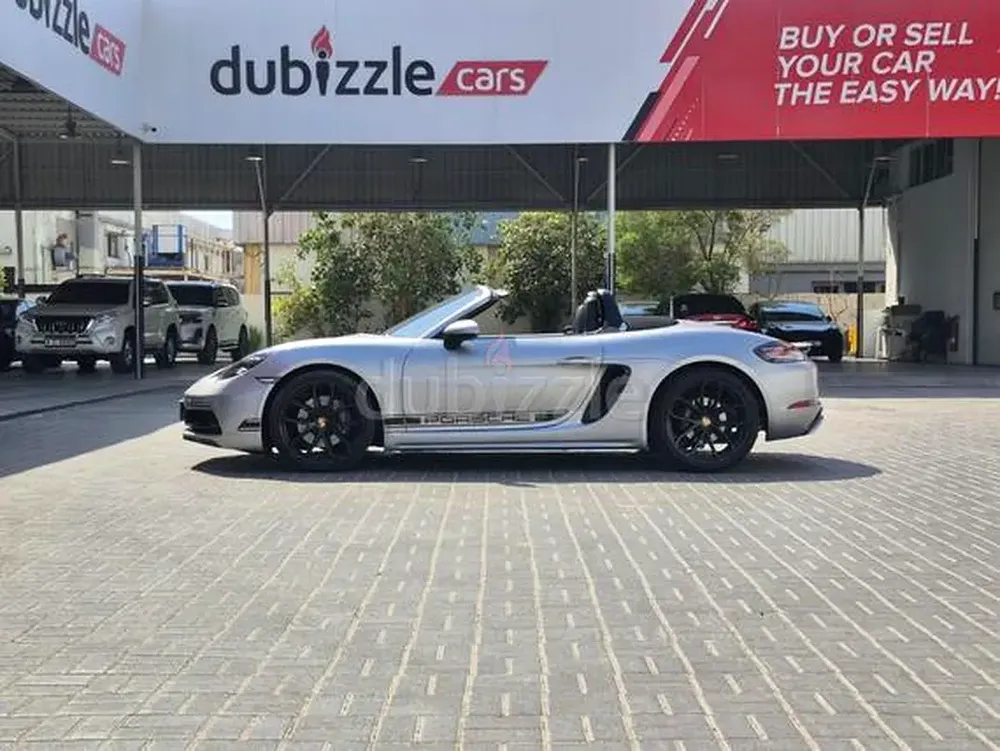 AED 5065/month | 2024 Porsche 718 GLS 4WD | GCC Specs | Ref#481005 - Image 15