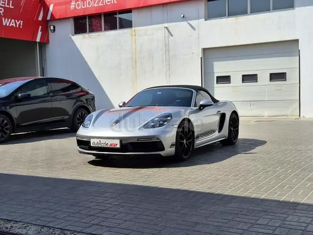 AED 5065/month | 2024 Porsche 718 GLS 4WD | GCC Specs | Ref#481005 - Image 6