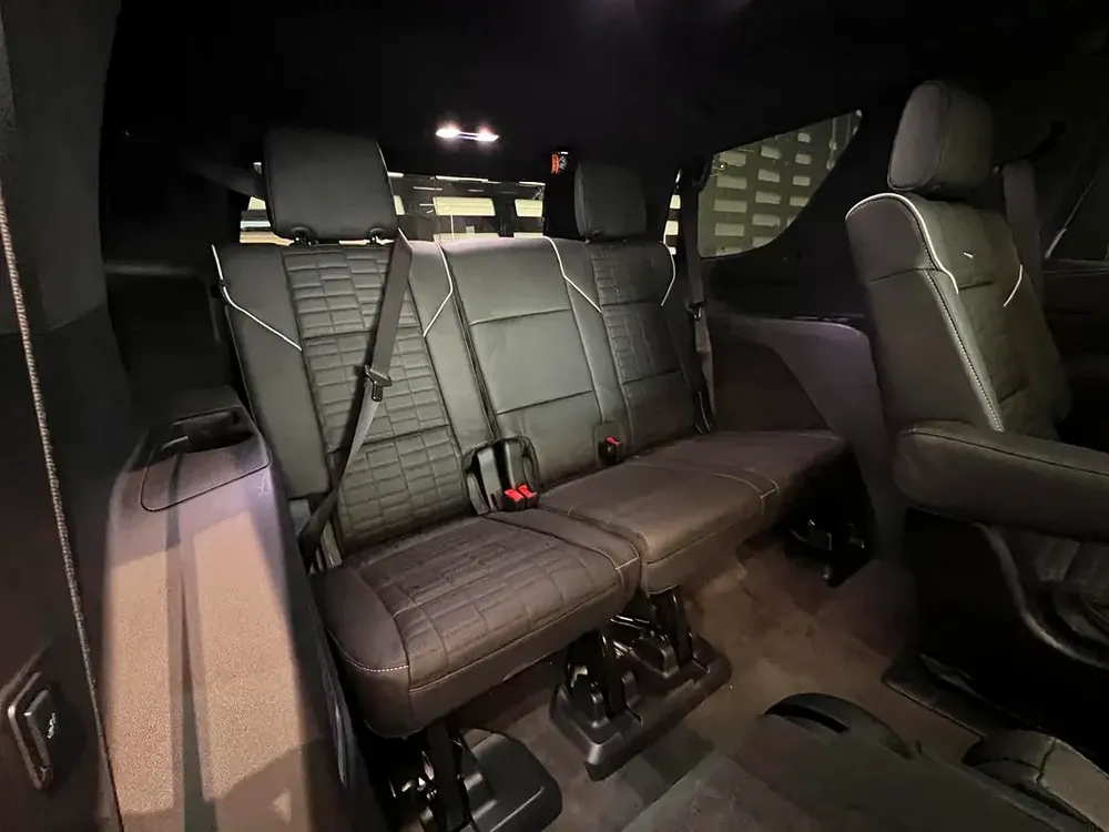 !! 2025 !! Cadillac |  Escalade | Sport Platinum | GCC Specs | Brand New | - Image 15