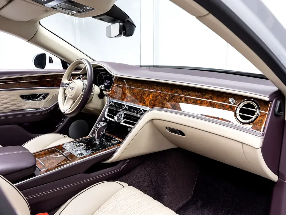 BUY NOW, PAY 2027 | THE BLACKLINE STANDARD | 2020 Bentley Flying Spur, Bentley Warranty - Image 14
