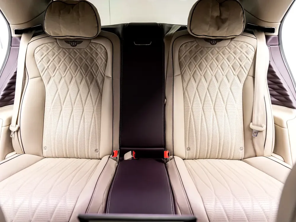 BUY NOW, PAY 2027 | THE BLACKLINE STANDARD | 2020 Bentley Flying Spur, Bentley Warranty - Image 18