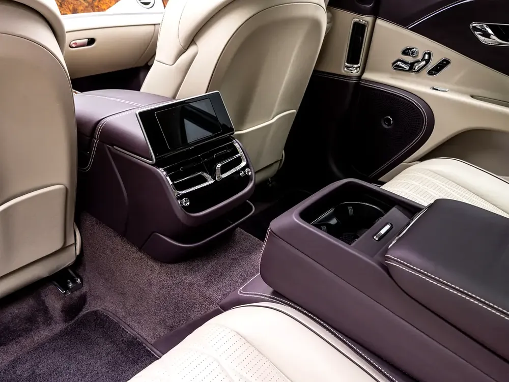 BUY NOW, PAY 2027 | THE BLACKLINE STANDARD | 2020 Bentley Flying Spur, Bentley Warranty - Image 19