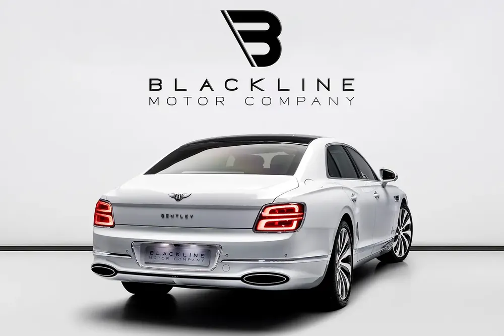 BUY NOW, PAY 2027 | THE BLACKLINE STANDARD | 2020 Bentley Flying Spur, Bentley Warranty - Image 4