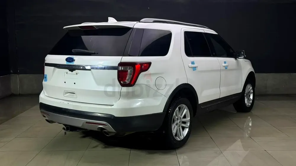 Ford Explorer XLT 2017 - direct from Owner -limited offer🔥🔥 - Image 16