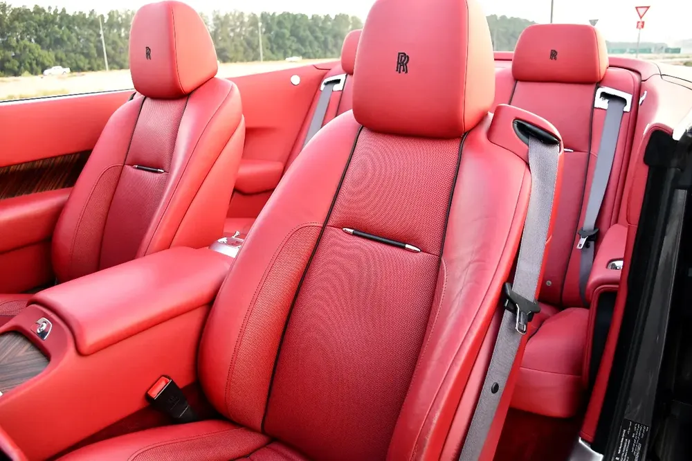 2017 Rolls-Royce Dawn | Standard Trim | GCC Specs | Pristine Condition - Image 10