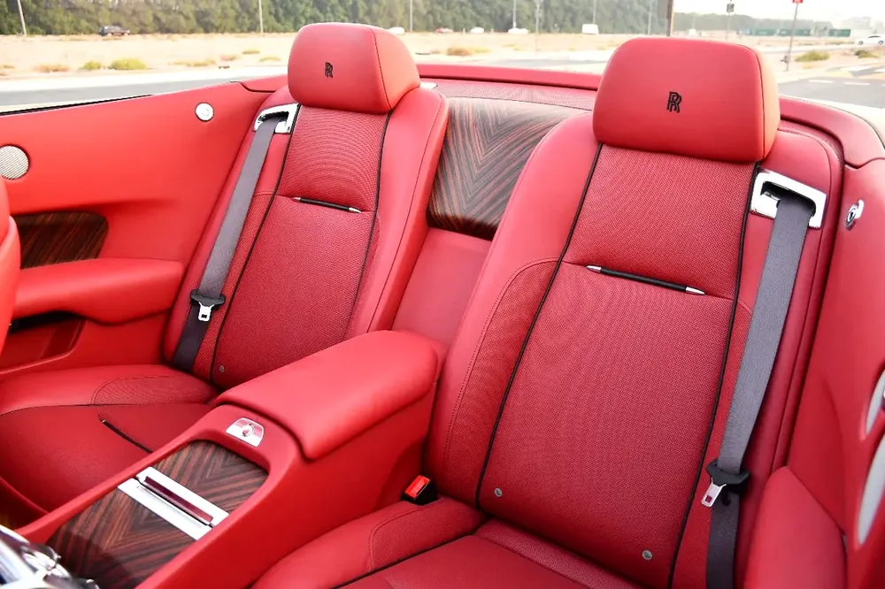 2017 Rolls-Royce Dawn | Standard Trim | GCC Specs | Pristine Condition - Image 14