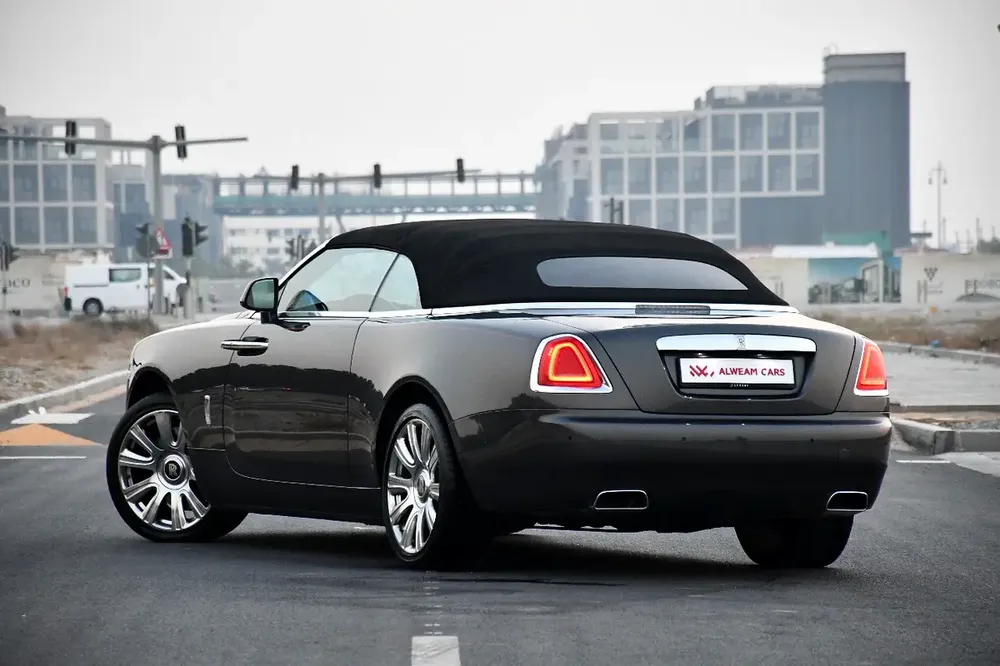 2017 Rolls-Royce Dawn | Standard Trim | GCC Specs | Pristine Condition - Image 4