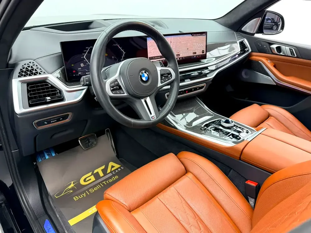 2025 BMW X7 M60i, BMW Warranty+Service Contract+Full BMW Service History, GCC - Image 11
