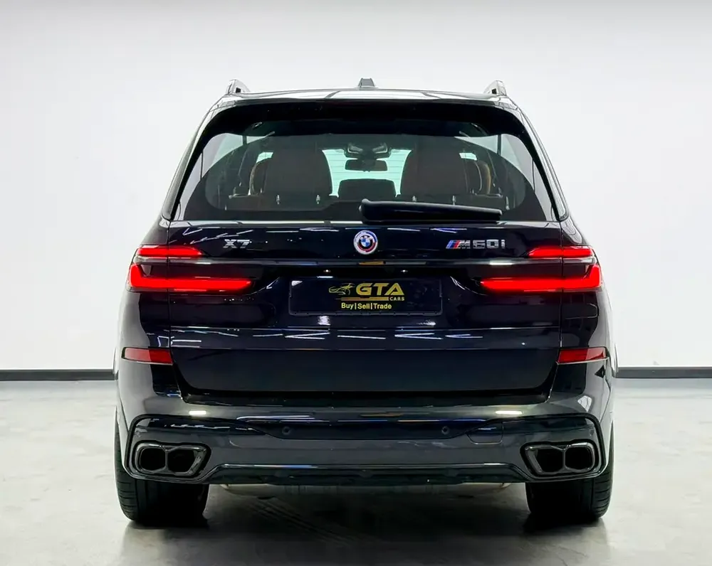 2025 BMW X7 M60i, BMW Warranty+Service Contract+Full BMW Service History, GCC - Image 5