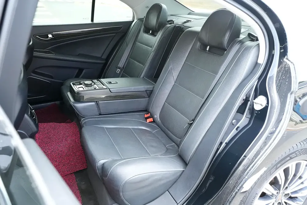 Hongqi H7 Comfort 2019 - GCC Specs - Excellent Condition - Image 12