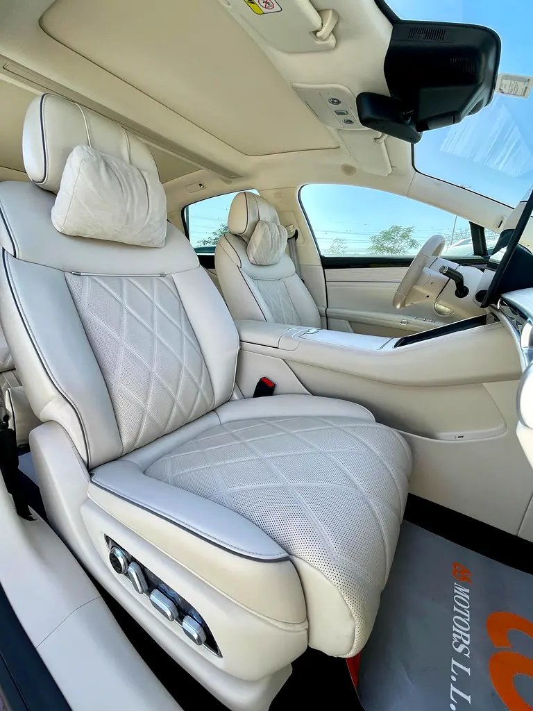 2024  STELATO S9  Fully Electric  Vehicle (EV). - Image 13